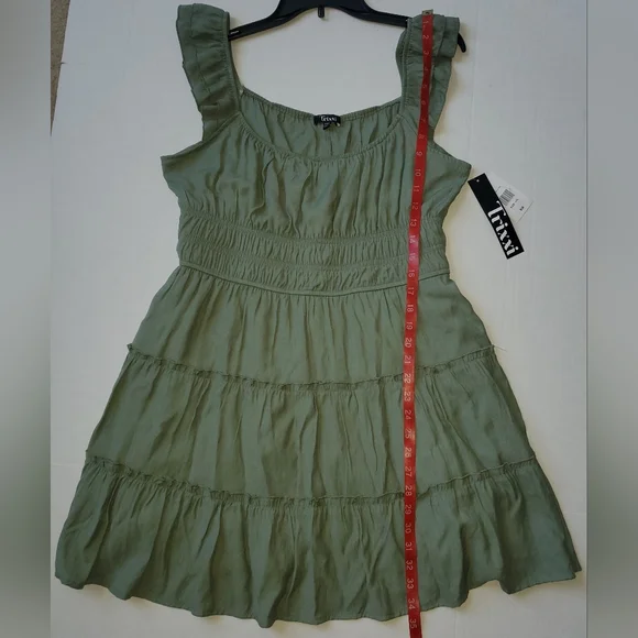 Trixxi Juniors Tiered Summer Mini Dress Sz XXL Olive - Picture 4 of 9